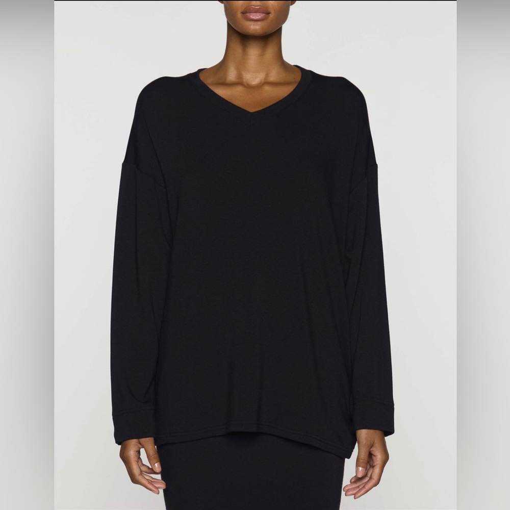 BLEUSALT Oversized V-neck size 3